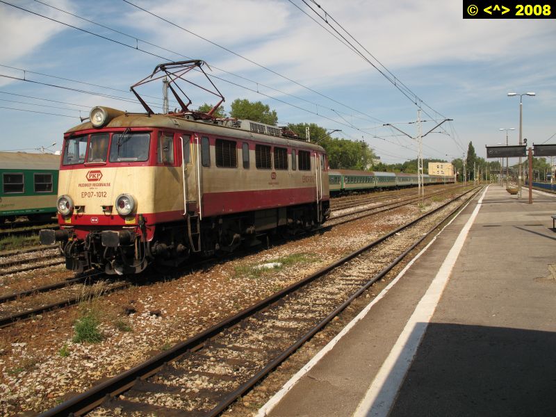 D0001749.jpg